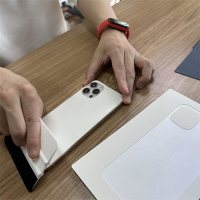 移動式皮のステッカーのヒドロゲルのフィルムのための柔らかいTpuスクリーンの保護装置のカッターの作図装置機械