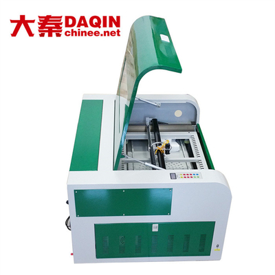 Daqin 9hペット緩和されたガラスのための耐衝撃性スクリーンの保護装置のカッター40*60cmの仕事域