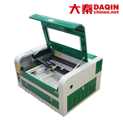 緩和されたガラス30W注文の型抜きされたステッカー機械、30kg Daqin機械