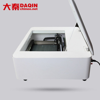 30w 40w Cnc CO2レーザー切断機 110V- 220v Mdf 向け