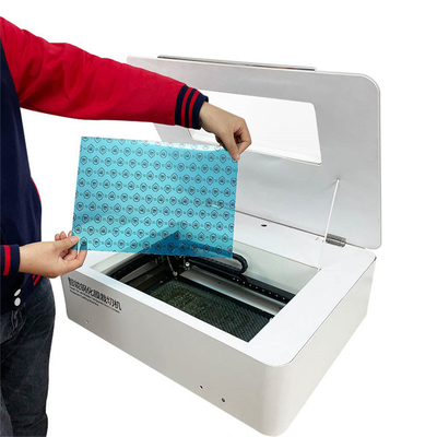 Daqin モバイル テンパール ガラス 画面 保護 レーザー 切断 機 携帯電話 アクセサリー 配送 ソリューション