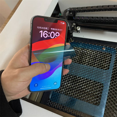 スクリーンプロテクター レーザー切断機 テンプレートデータの変更と追加を容易にする任意のモデルと形をサポートする