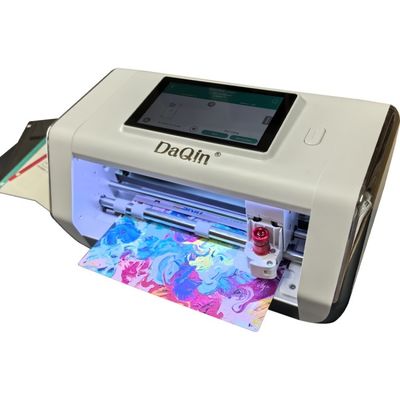 スマホ画面保護フィルムと背面スキン用オールインワンカッター