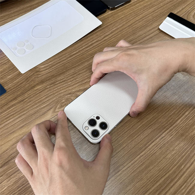 移動式皮のステッカーのヒドロゲルのフィルムのための柔らかいTpuスクリーンの保護装置のカッターの作図装置機械