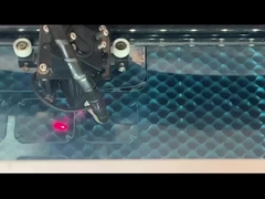 9h 携帯電話のスクリーン保護フィルムの切断